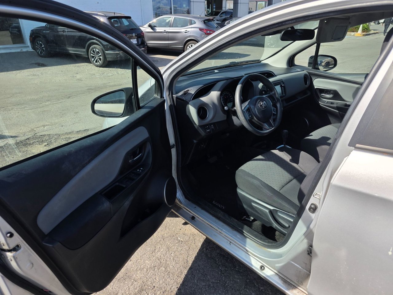2017 Toyota Yaris LE