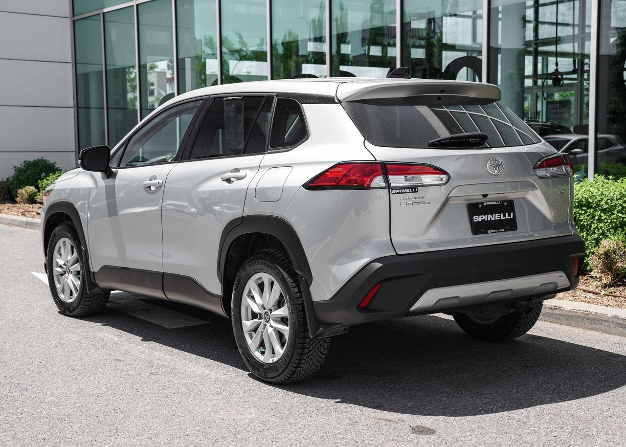 2025 Toyota Corolla Cross LE FWD