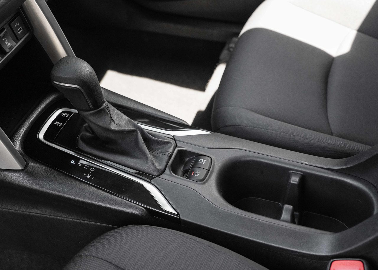 2025 Toyota Corolla Cross LE FWD
