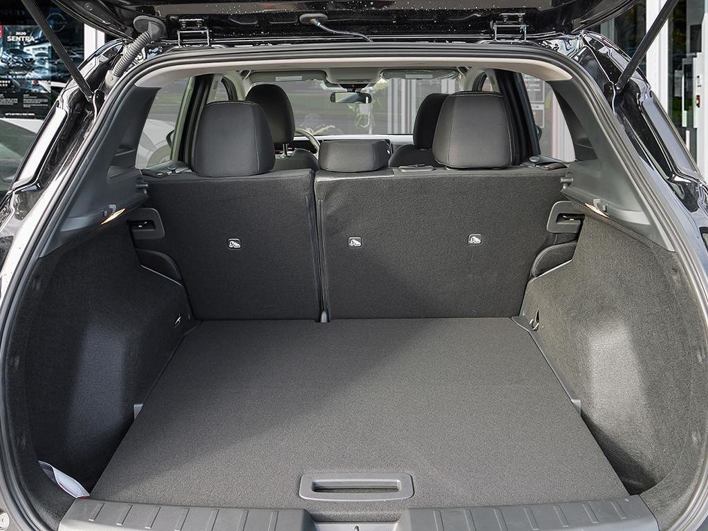 2026 Nissan Kicks SV FWD