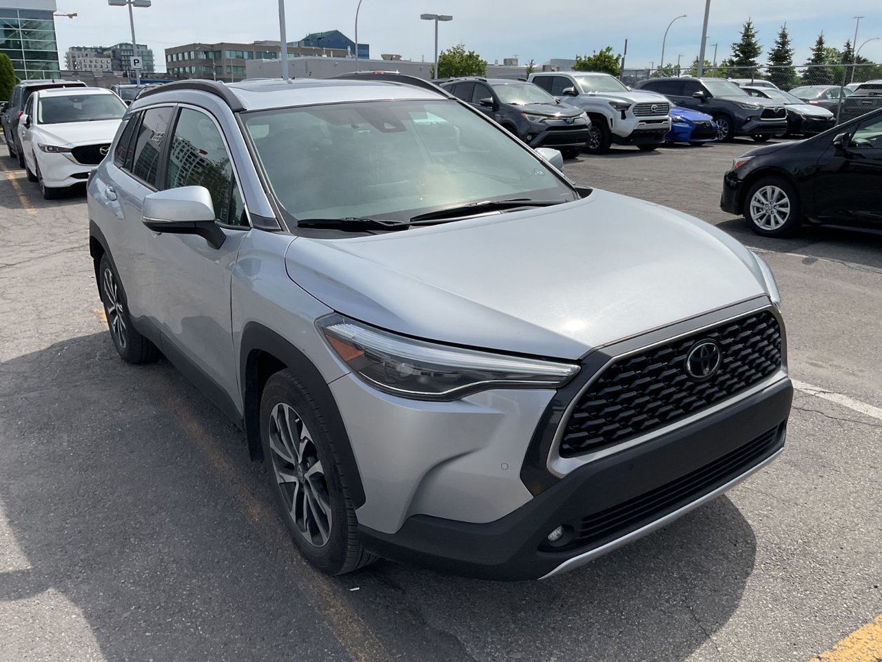 2022 Toyota Corolla Cross XLE AWD