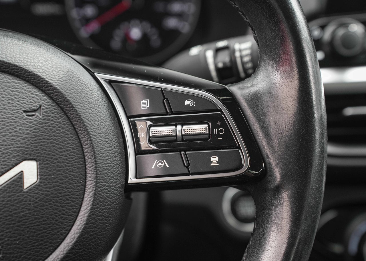 2023 Kia Forte EX