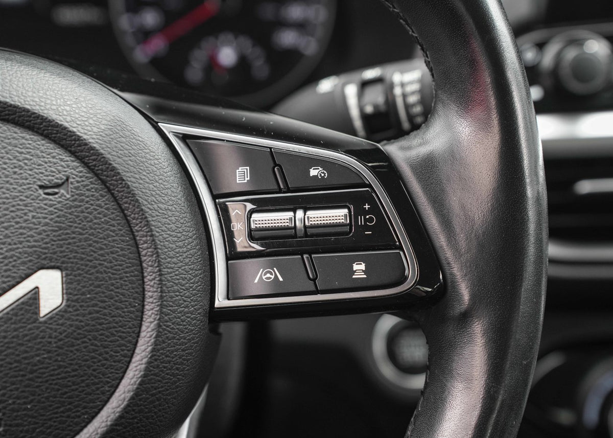 2023 Kia Forte EX