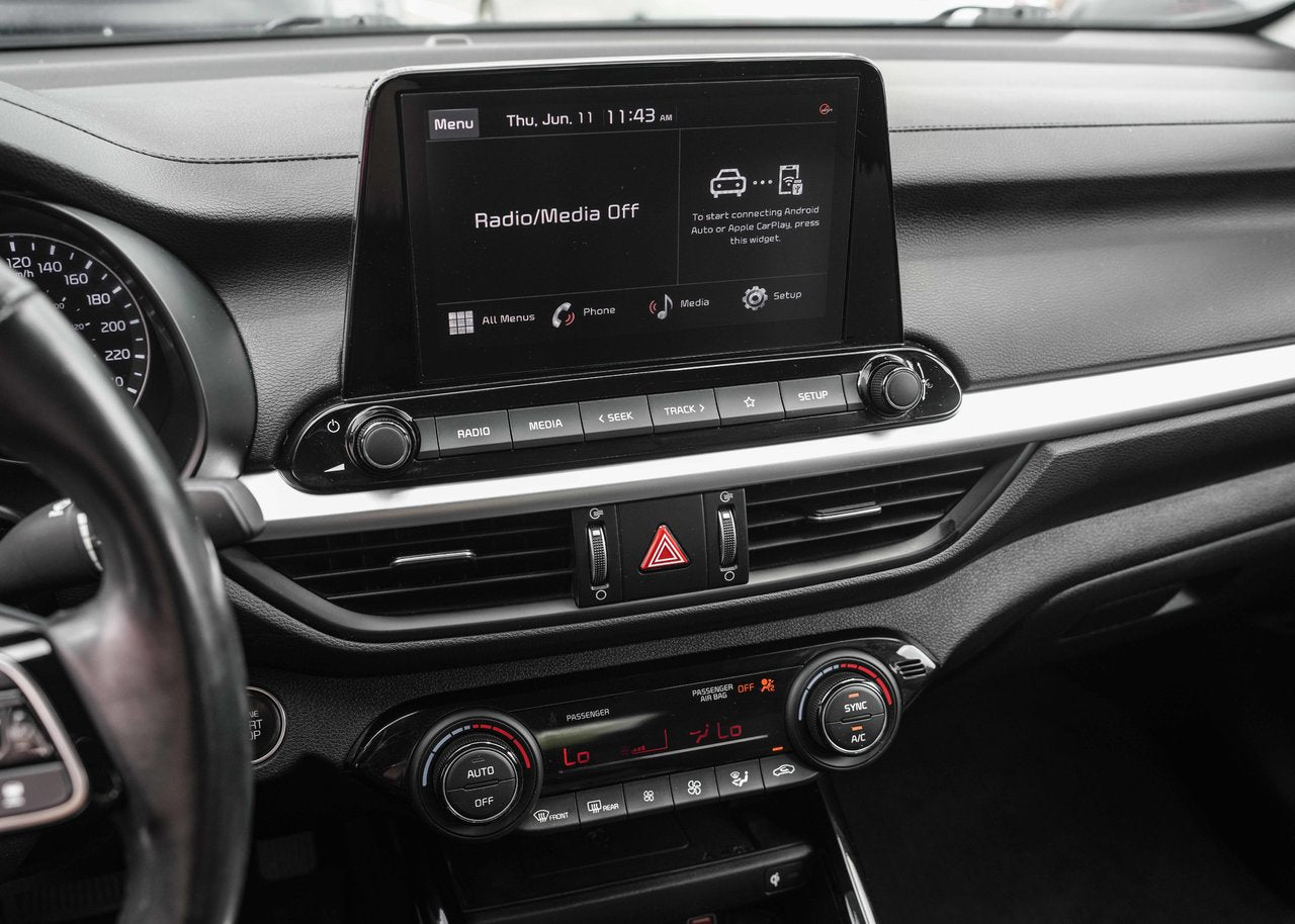 2023 Kia Forte EX