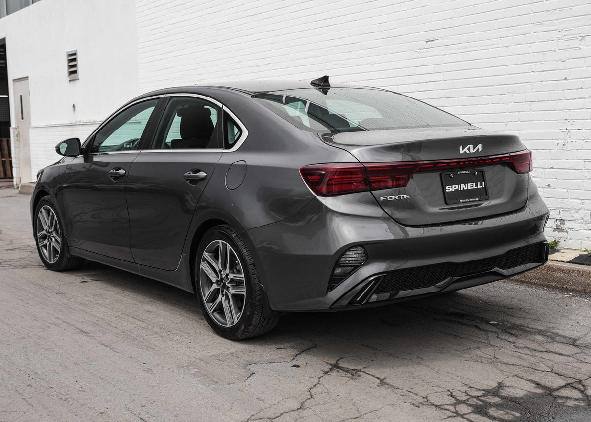 2023 Kia Forte EX