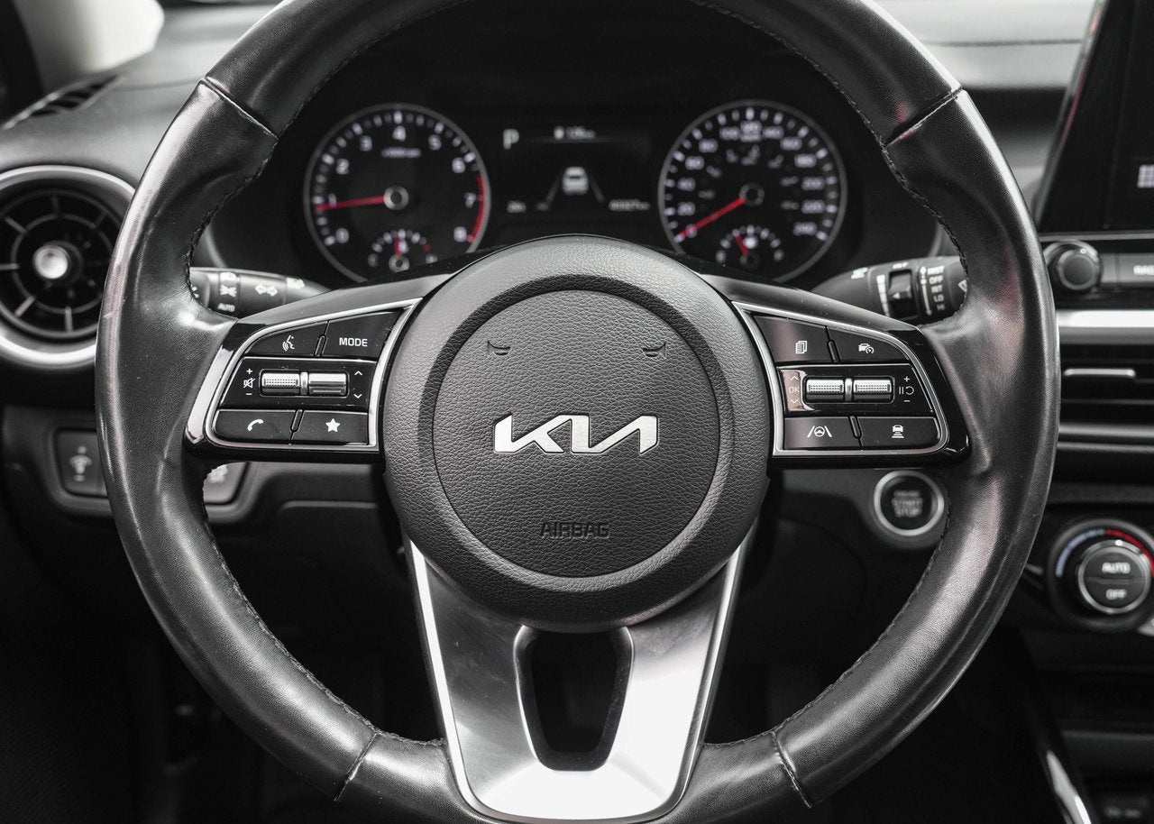 2023 Kia Forte EX