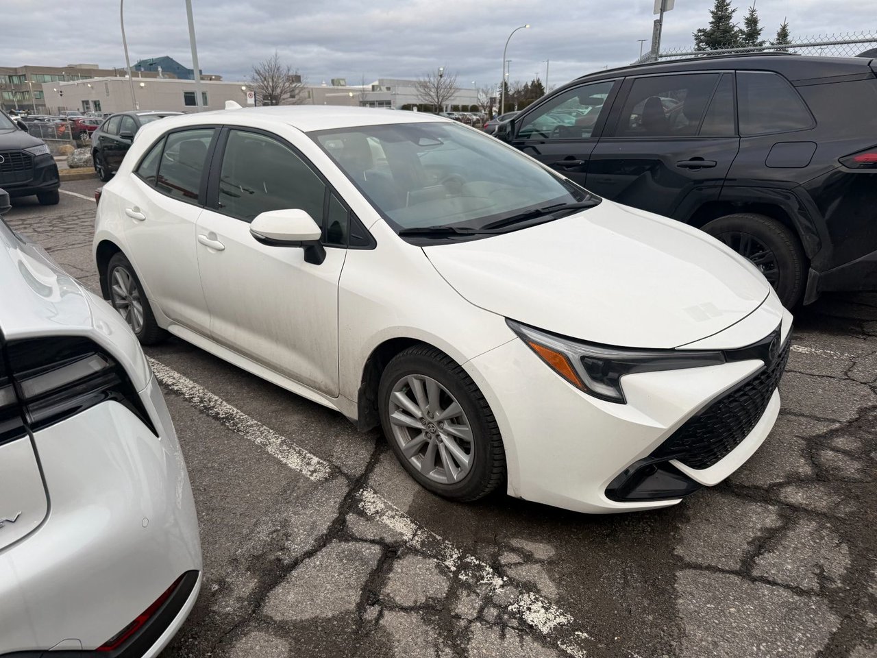 2023 Toyota Corolla Hatchback SE