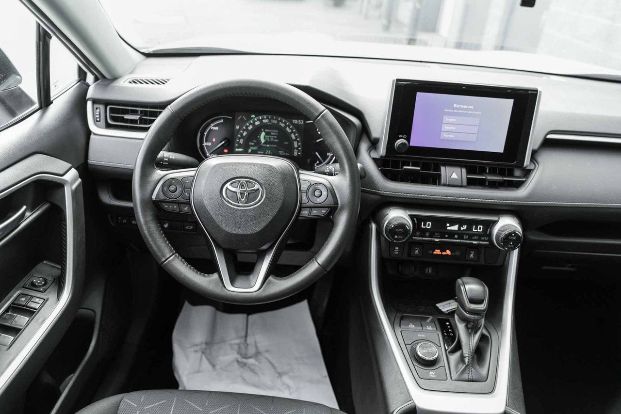 2024 Toyota RAV4 Hybrid XLE