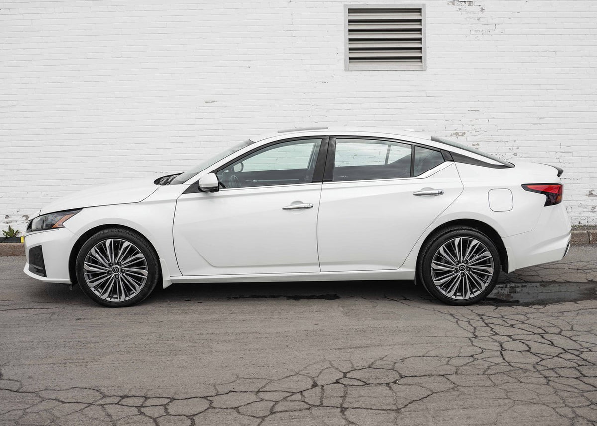 2024 Nissan Altima Platinum AWD+CAM.360+NAV+CUIR+TOIT.OUVRANT+CARPLAY