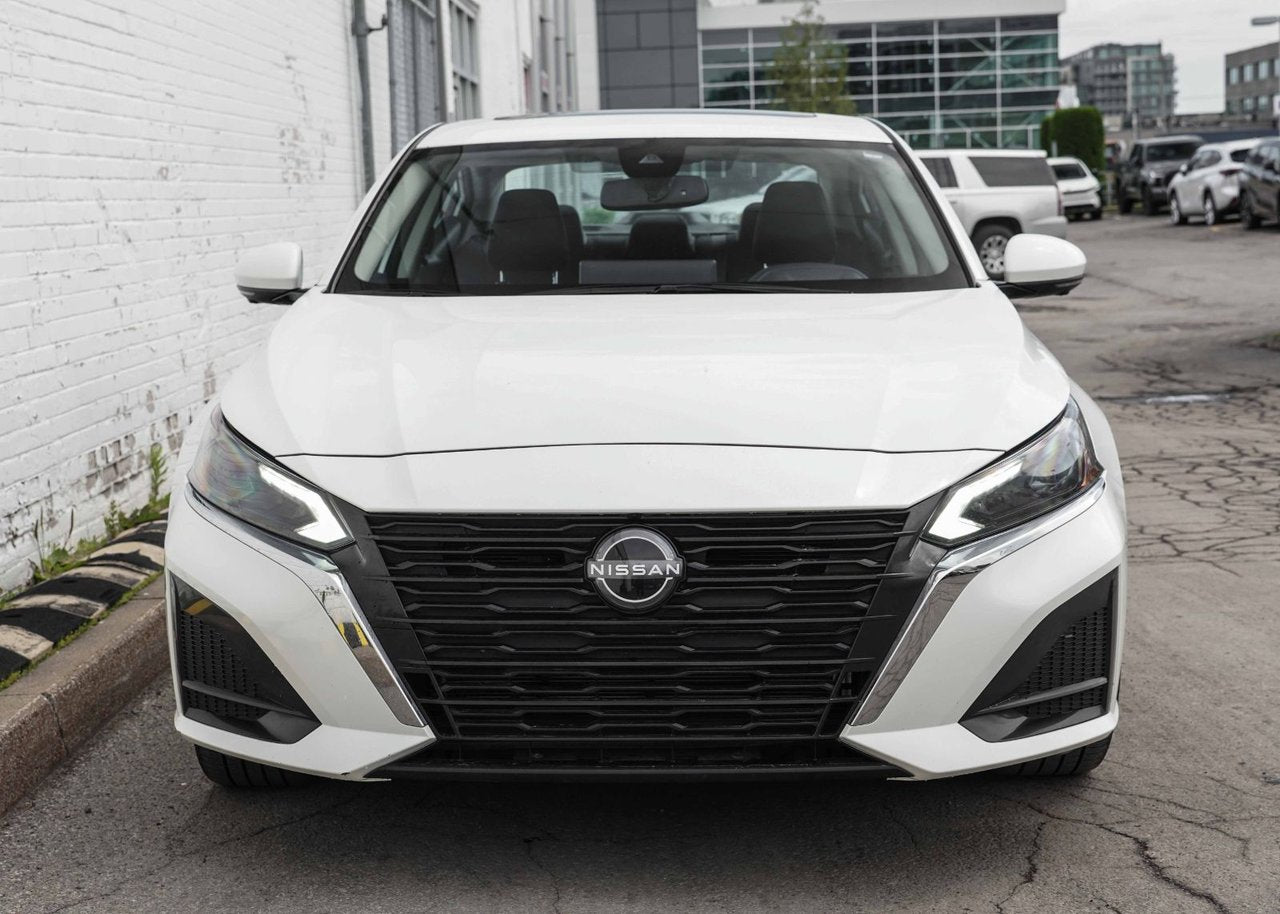 2024 Nissan Altima Platinum