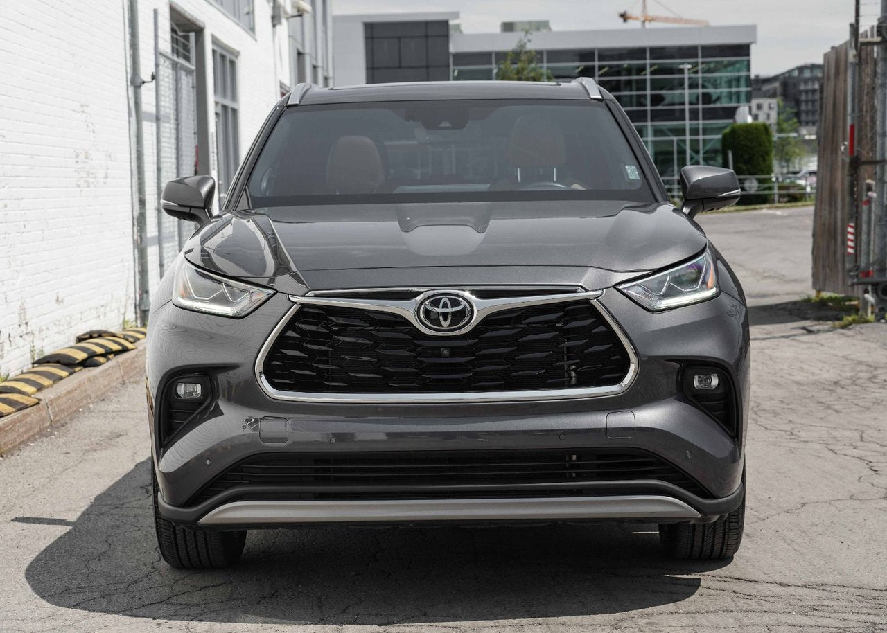 2022 Toyota Highlander Limited PLATINUM