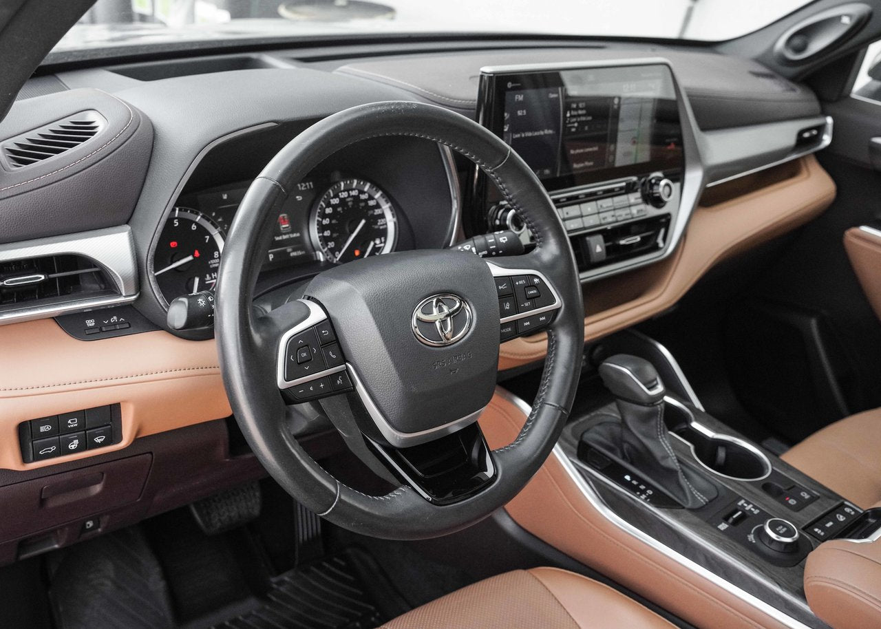 2022 Toyota Highlander Limited PLATINUM