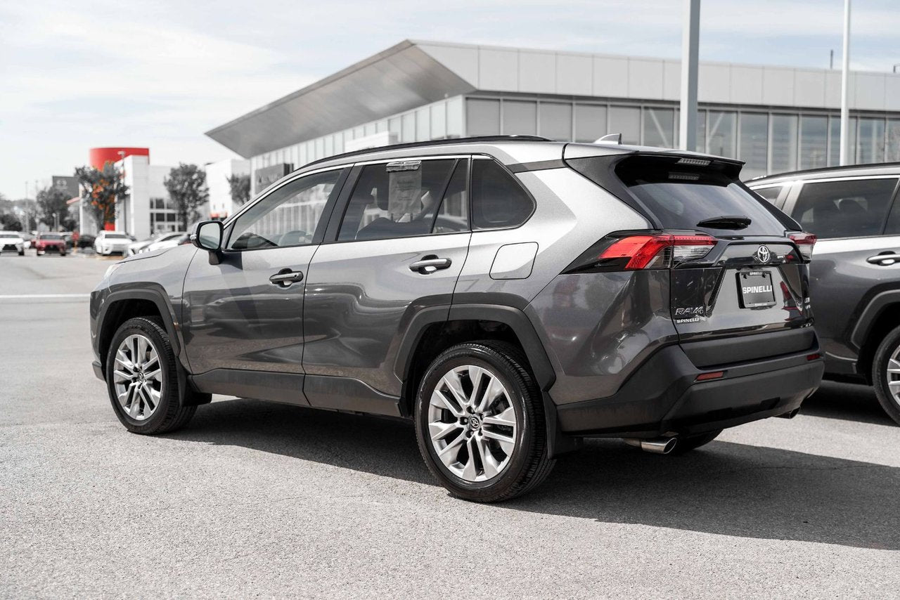 2024 Toyota RAV4 XLE PREMIUM