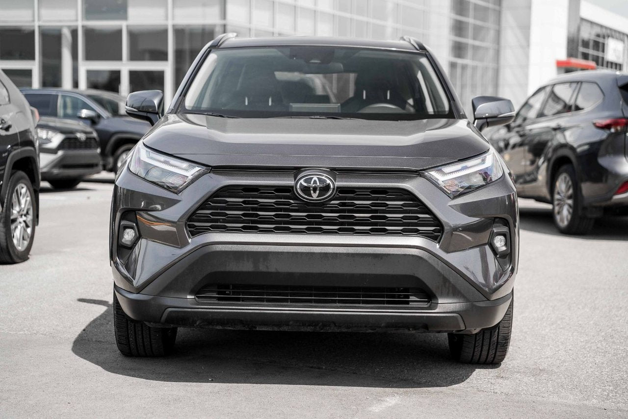 2024 Toyota RAV4 XLE PREMIUM