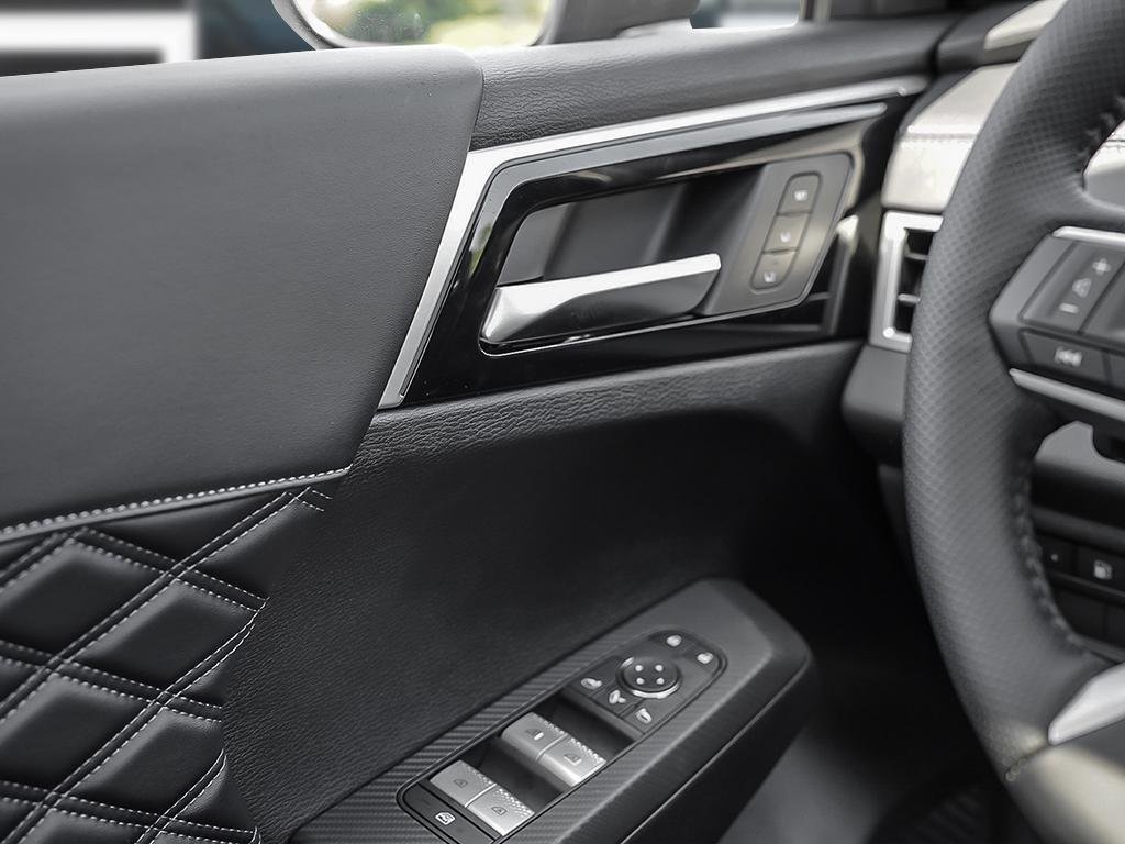 2026 Nissan Rogue Plug-in Hybrid Platinum