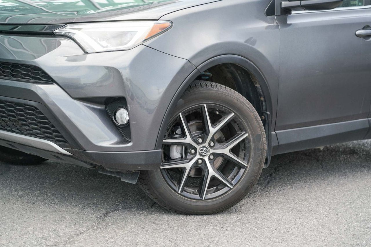 2017 Toyota RAV4 SE