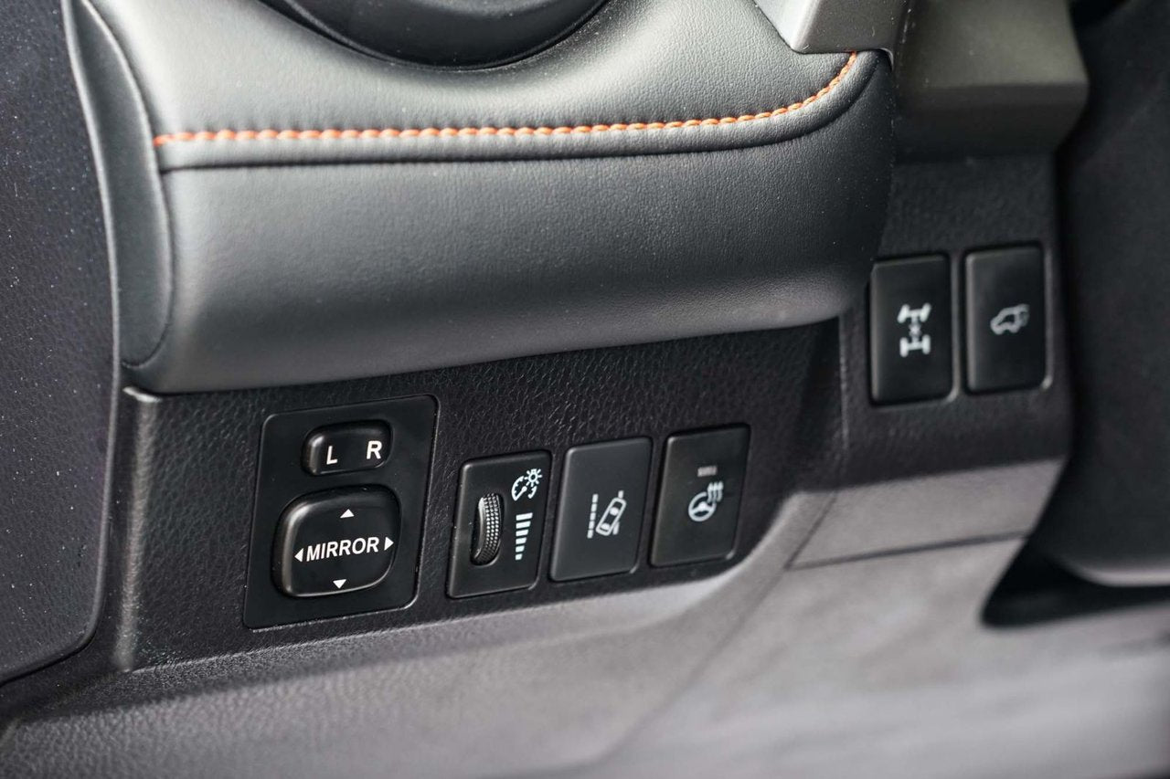 2017 Toyota RAV4 SE