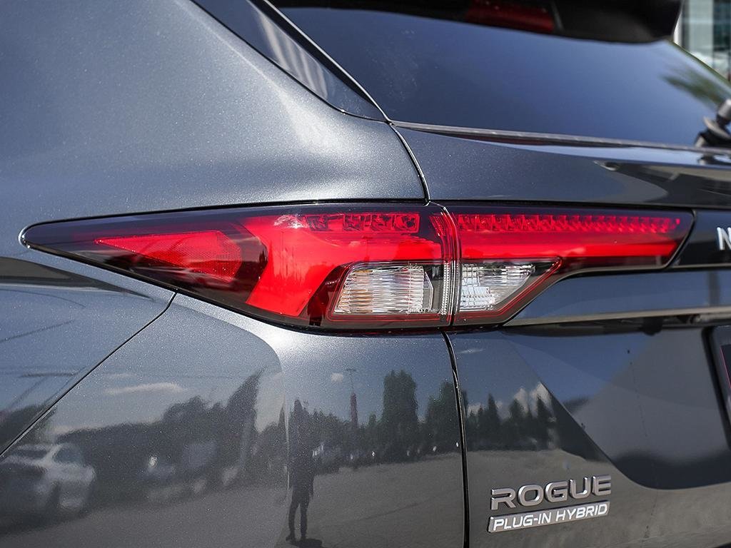 2026 Nissan Rogue Plug-in Hybrid Platinum