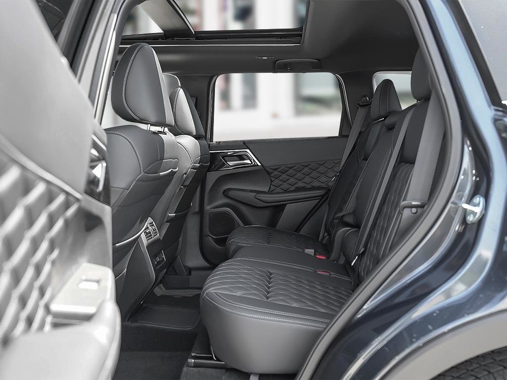 2026 Nissan Rogue Plug-in Hybrid Platinum