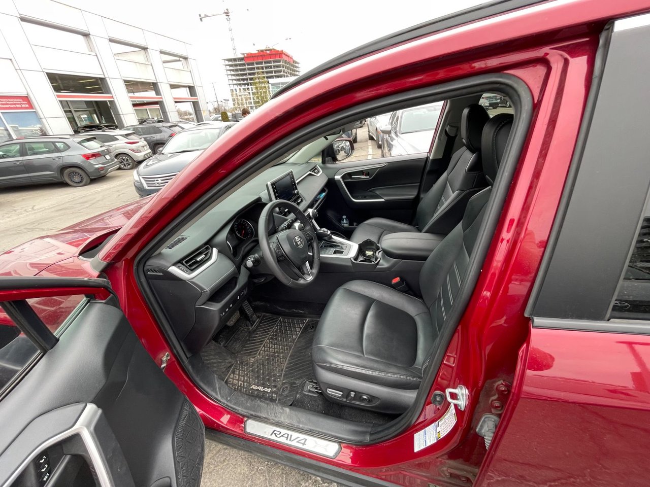 2021 Toyota RAV4 XLE PREMIUM AWD