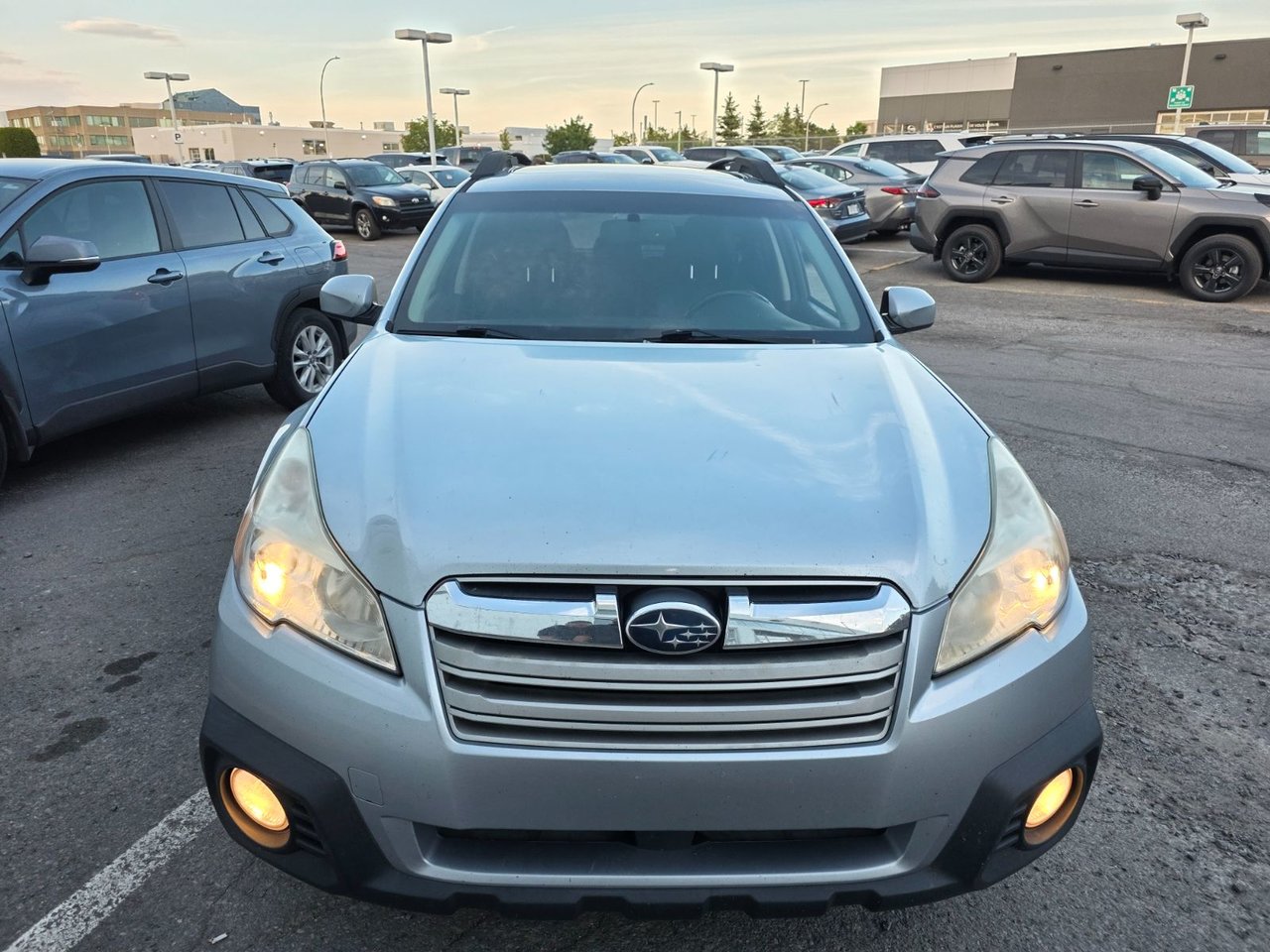 2013 Subaru Outback 2.5i w/Limited Pkg
