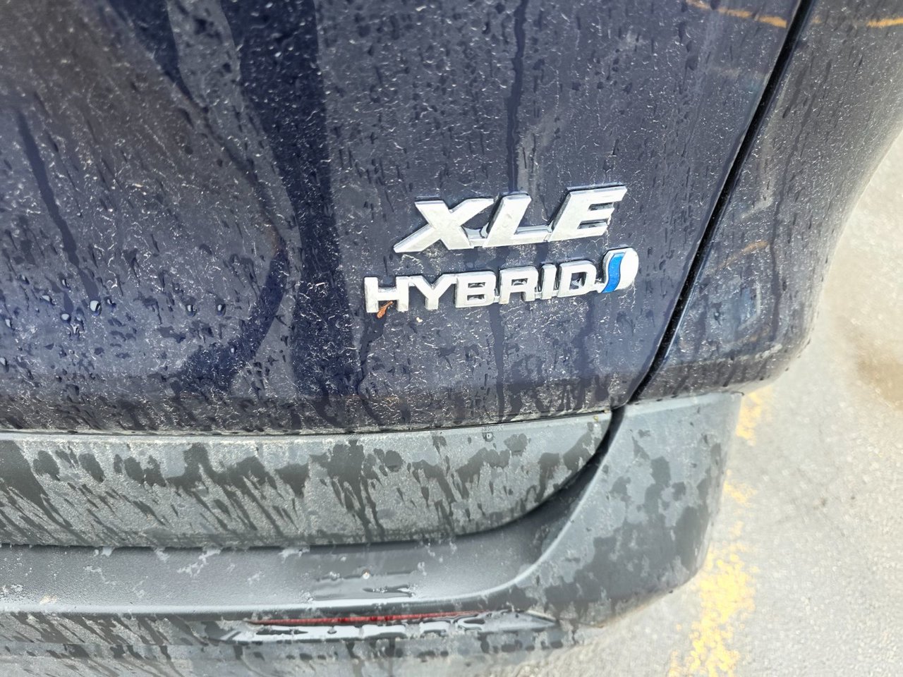 2021 Toyota RAV4 XLE AWD