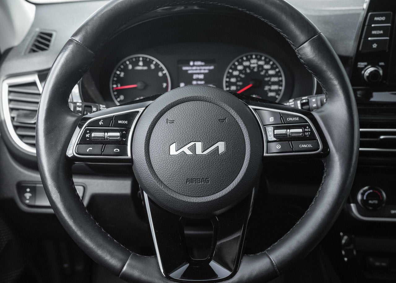 2023 Kia Seltos EX