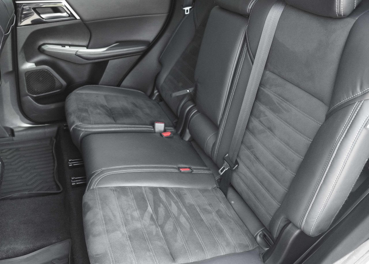 2023 Mitsubishi Outlander GT