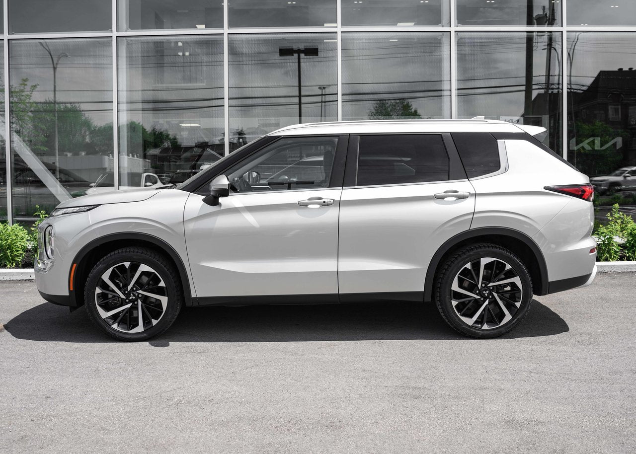 2023 Mitsubishi Outlander GT