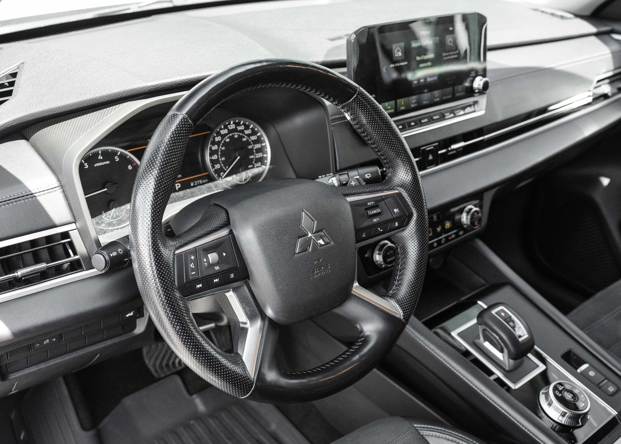 2023 Mitsubishi Outlander GT