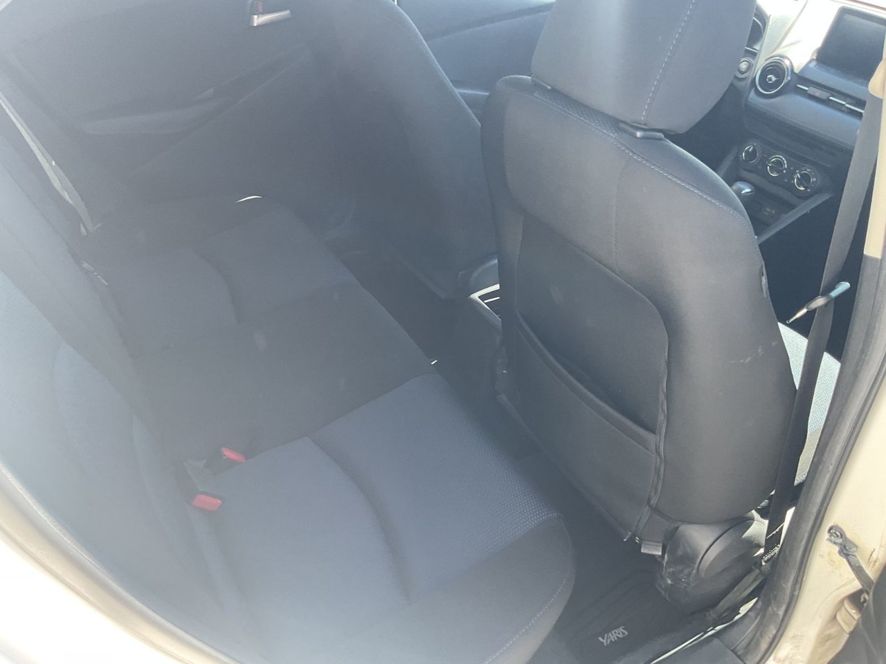 2020 Toyota Yaris Hatchback XLE