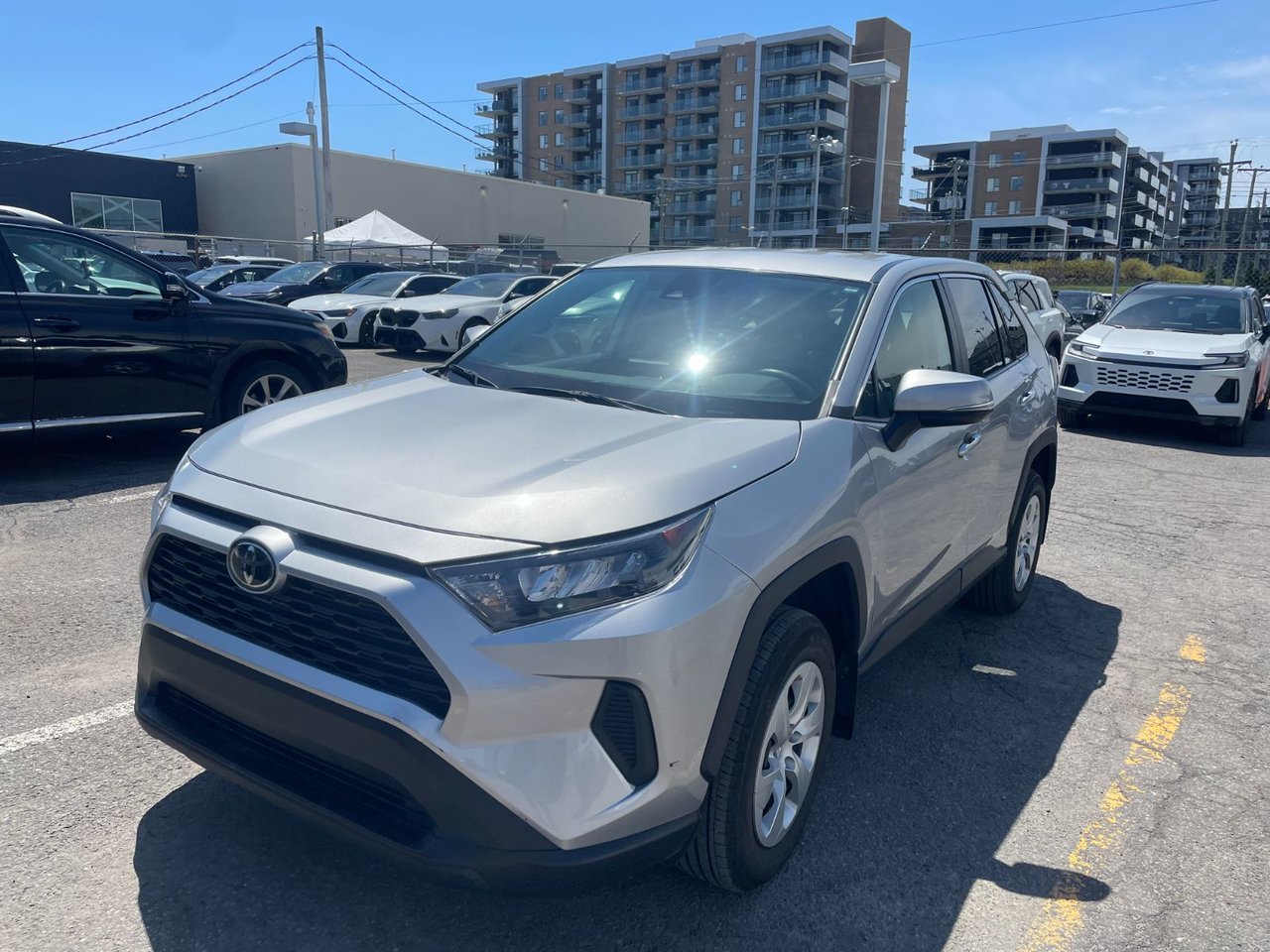 2022 Toyota RAV4 LE