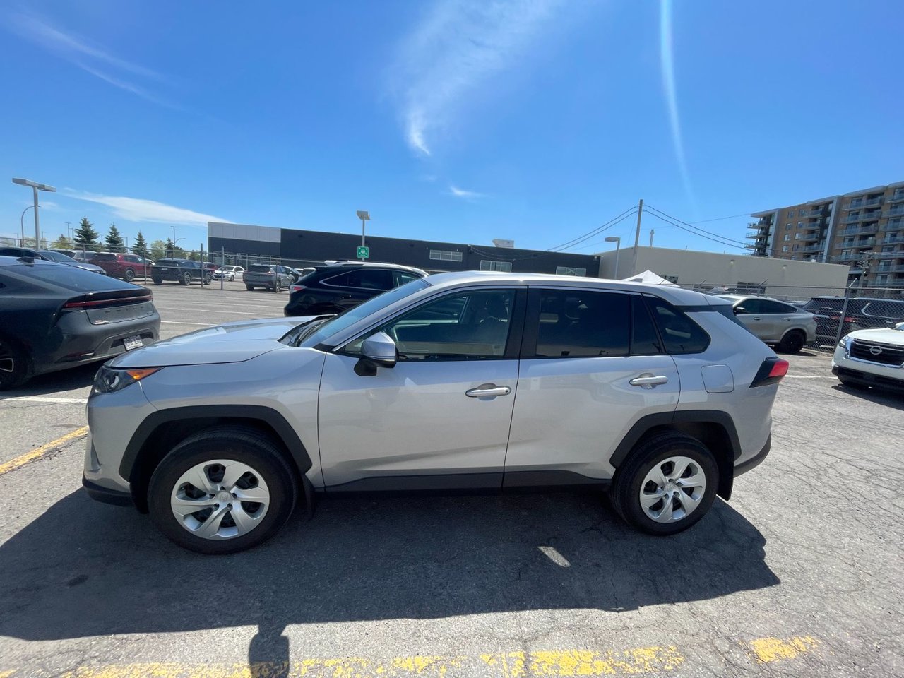2022 Toyota RAV4 LE
