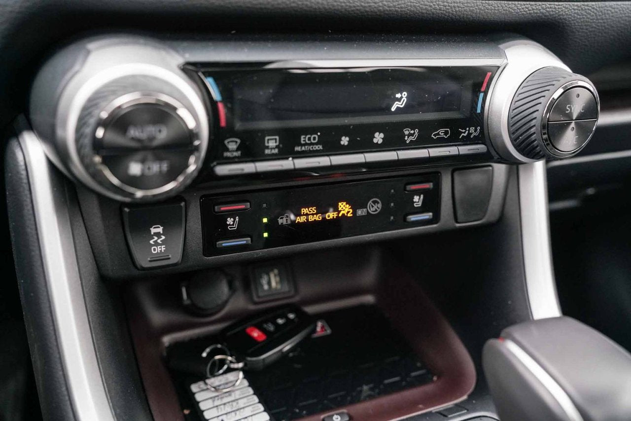 2025 Toyota RAV4 Limited