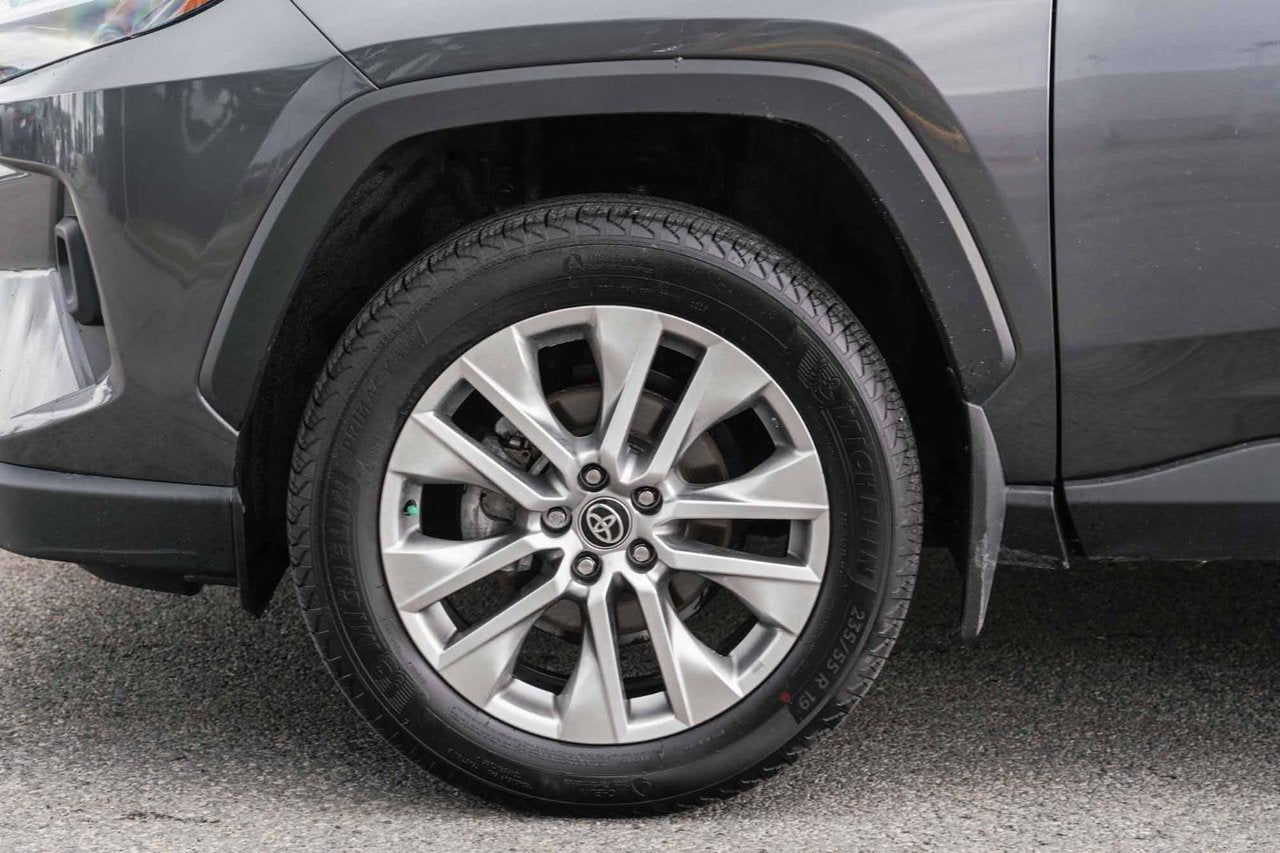 2025 Toyota RAV4 Limited