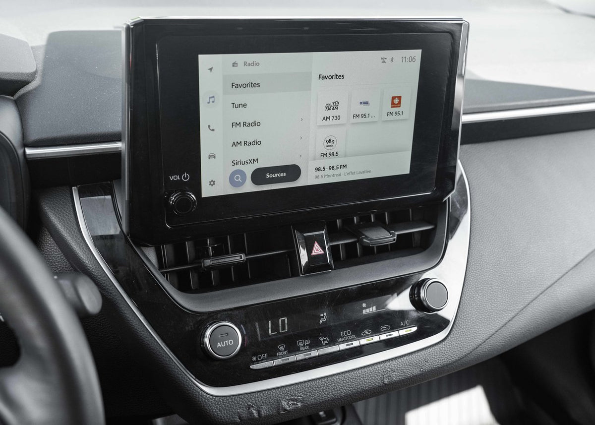 2025 Toyota Corolla HYBRIDE AWD