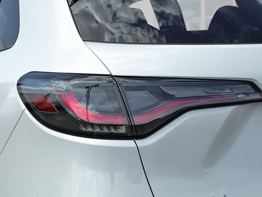 2027 Honda HR-V LX AWD