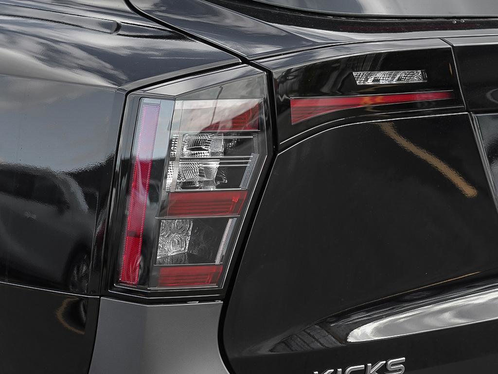 2026 Nissan Kicks S AWD