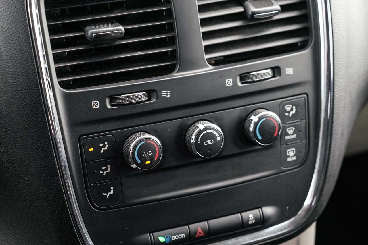 2016 Dodge Grand Caravan Canada Value Package