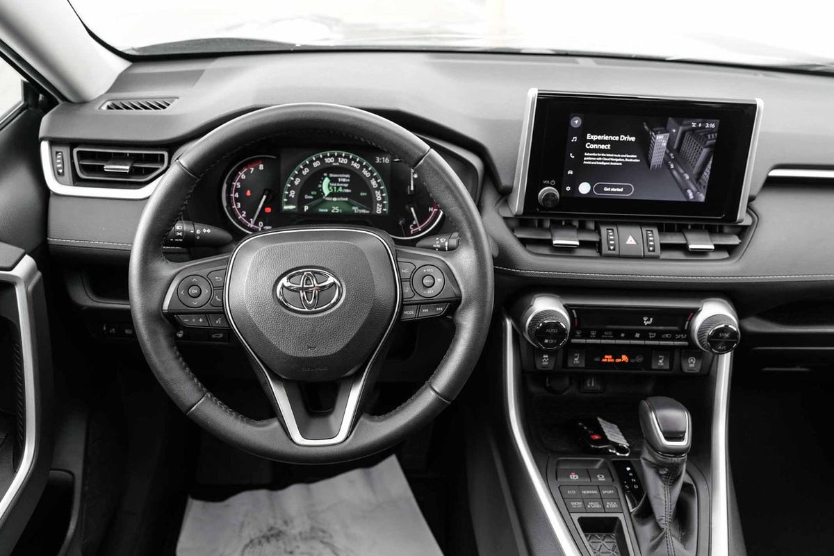 2023 Toyota RAV4 XLE PREMIUM