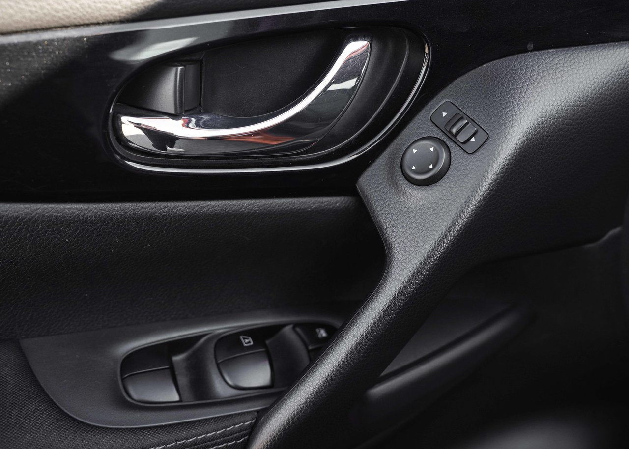 2017 Nissan Qashqai SV