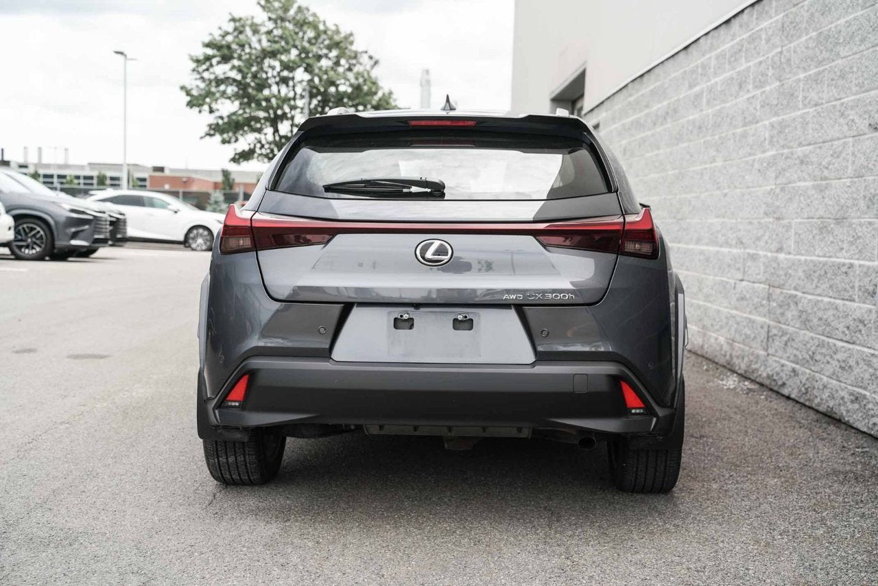 2025 Lexus UX 300h LUXURY AWD BAS KM CUIR TOIT NAVI CARPLAY