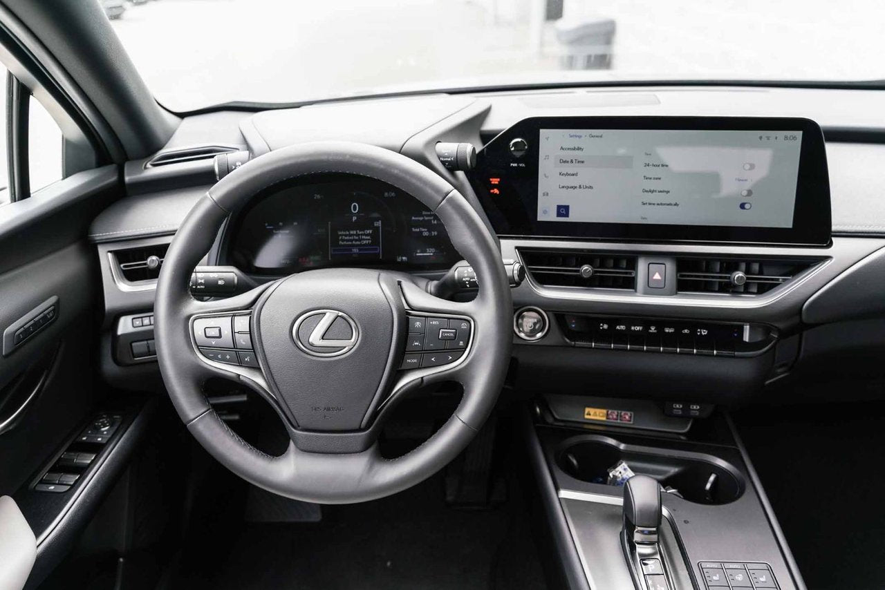 2025 Lexus UX 300h LUXURY AWD BAS KM CUIR TOIT NAVI CARPLAY