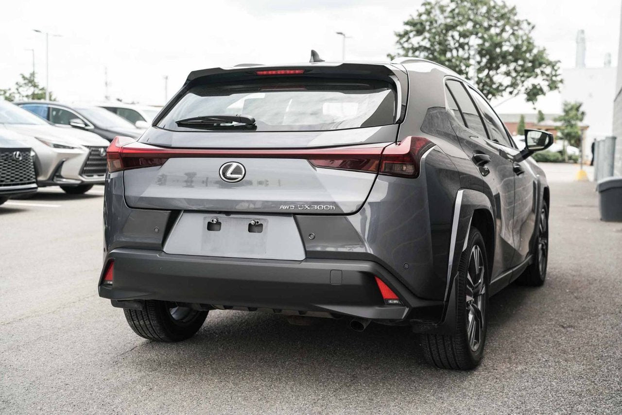 2025 Lexus UX 300h LUXURY AWD BAS KM CUIR TOIT NAVI CARPLAY