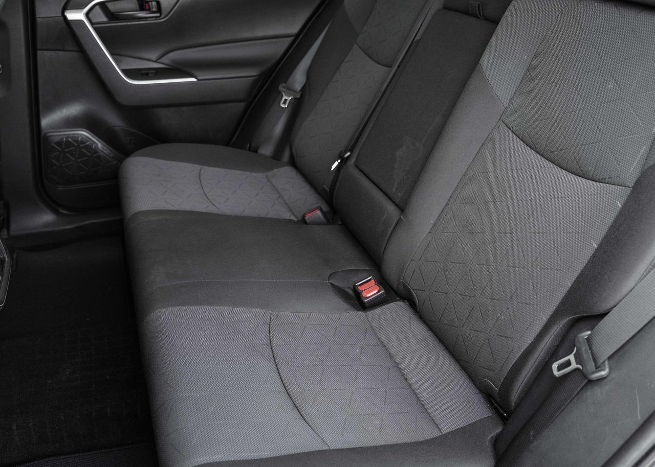 2023 Toyota RAV4 LE AWD