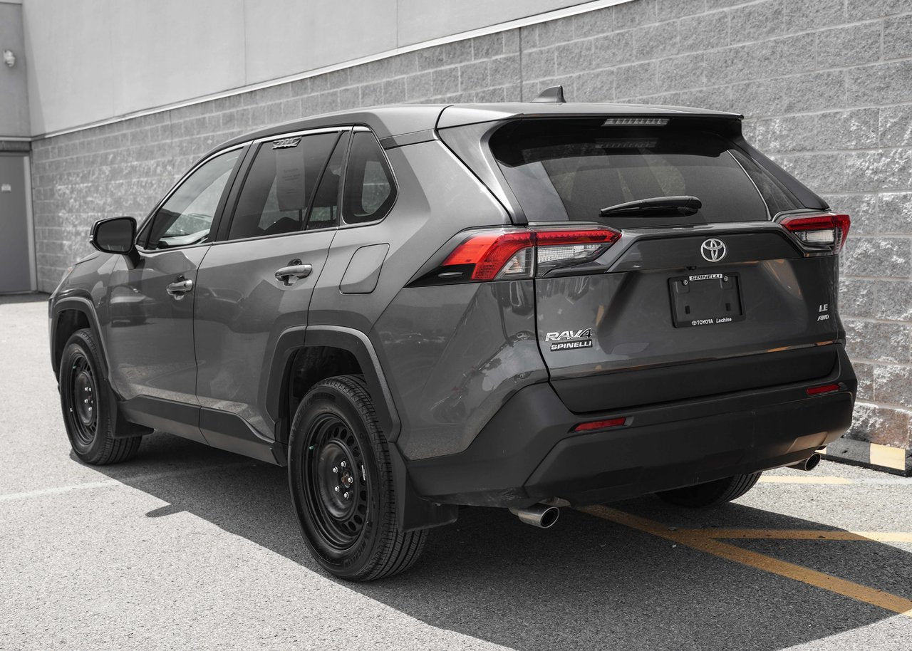 2023 Toyota RAV4 LE AWD