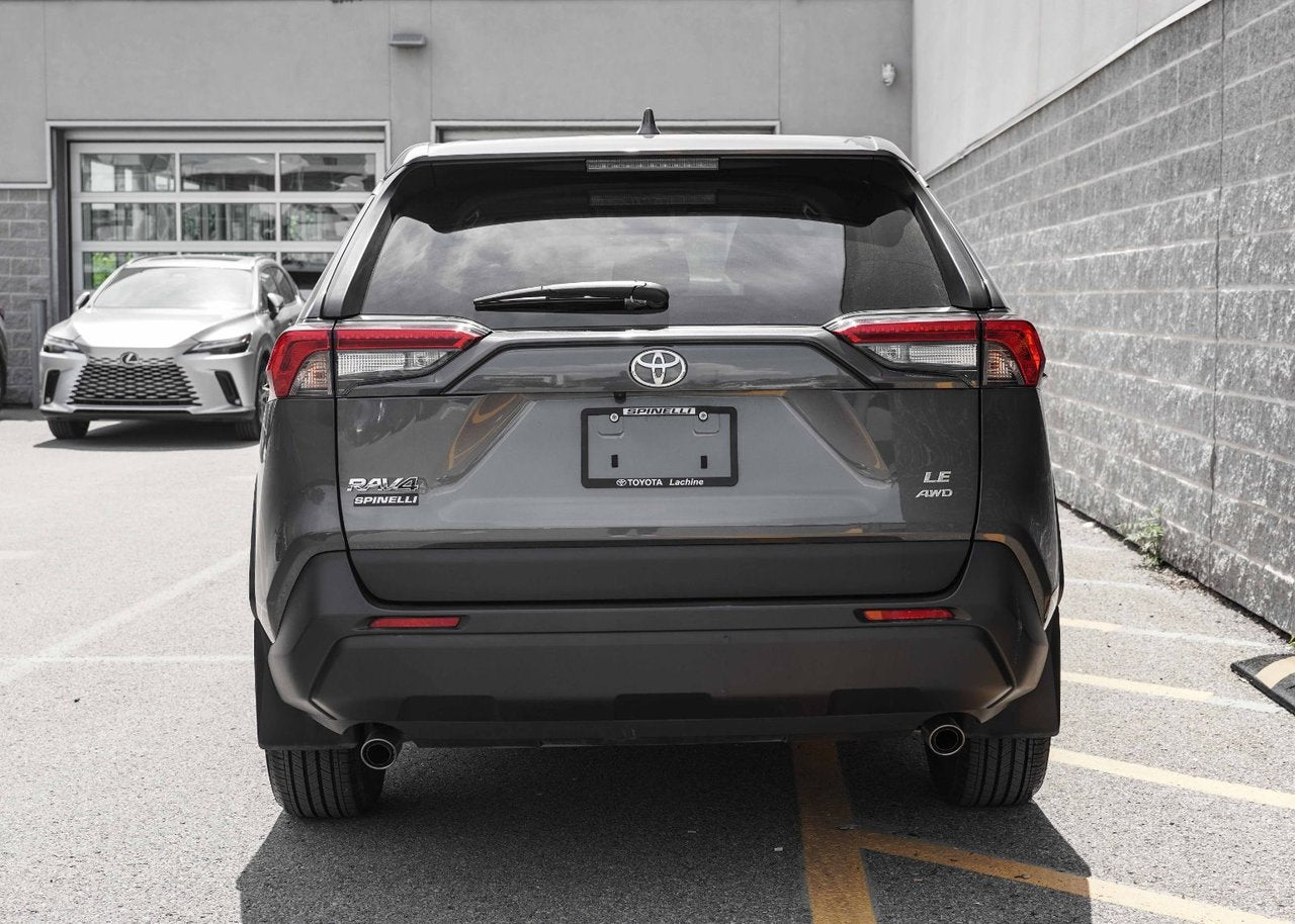 2023 Toyota RAV4 LE AWD