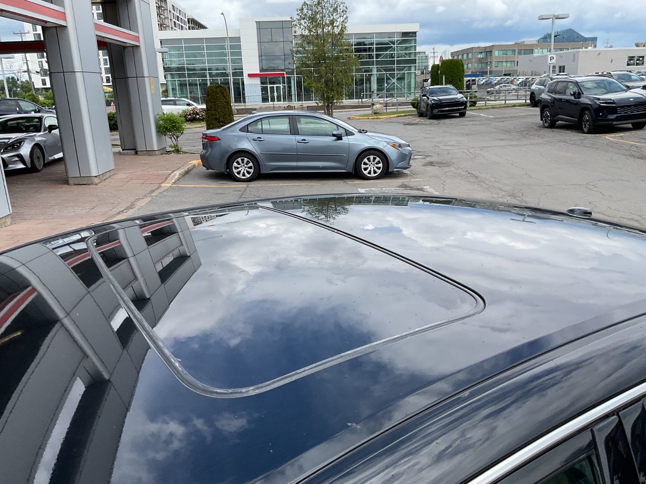 2011 Toyota Avalon XLS
