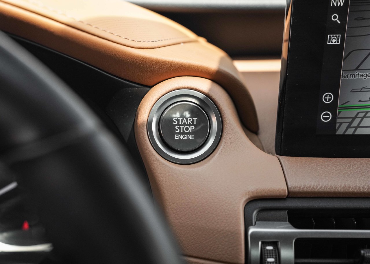 2022 Lexus IS 300 **LUXURY AWD**