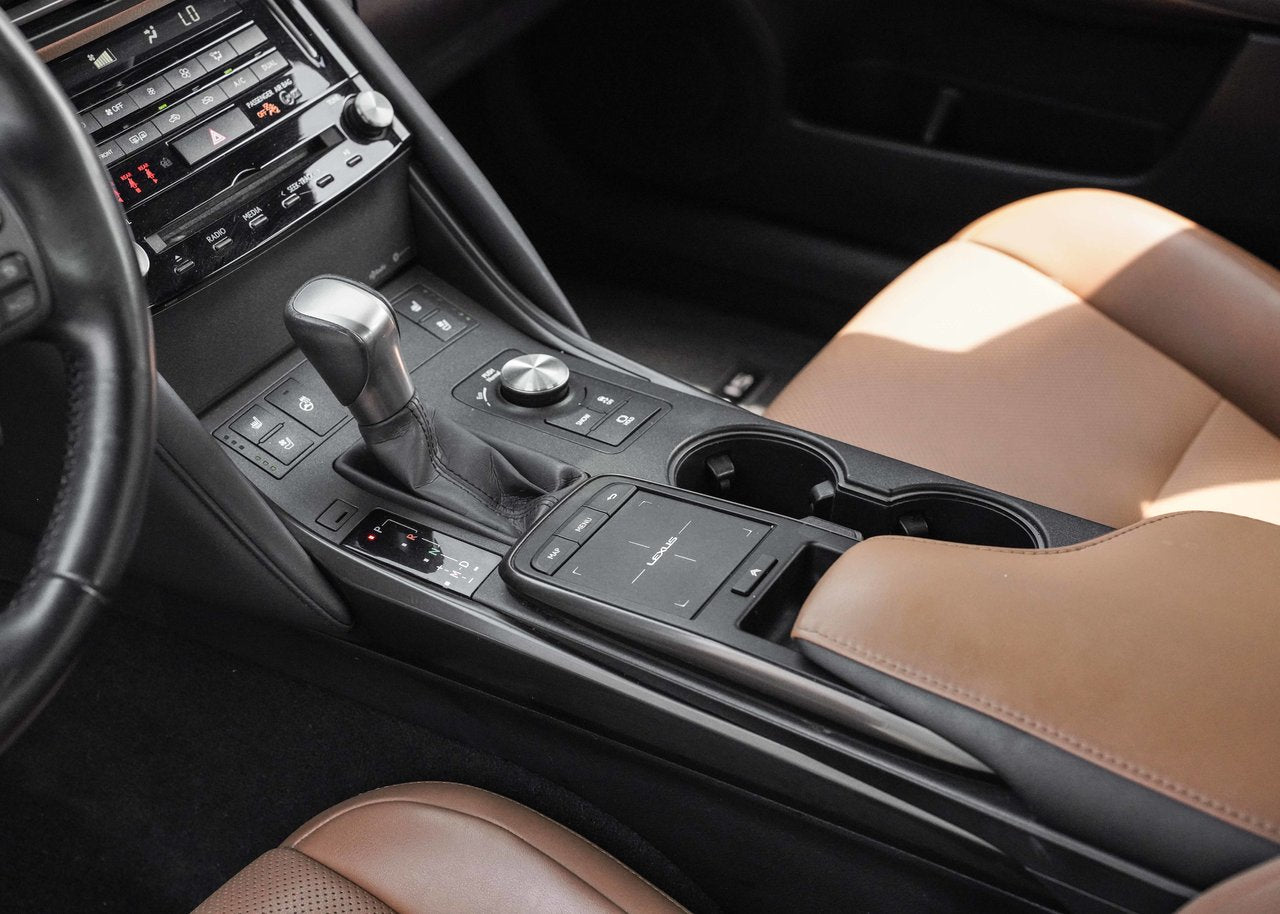 2022 Lexus IS 300 **LUXURY AWD**